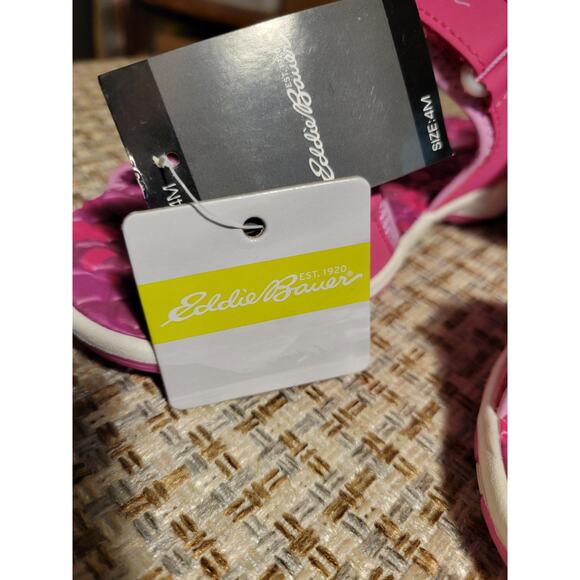 Eddie Bauer Cascadia Hot Pink Tie Dye adjustable Girls River sandals size 4M NWT - Picture 4 of 8